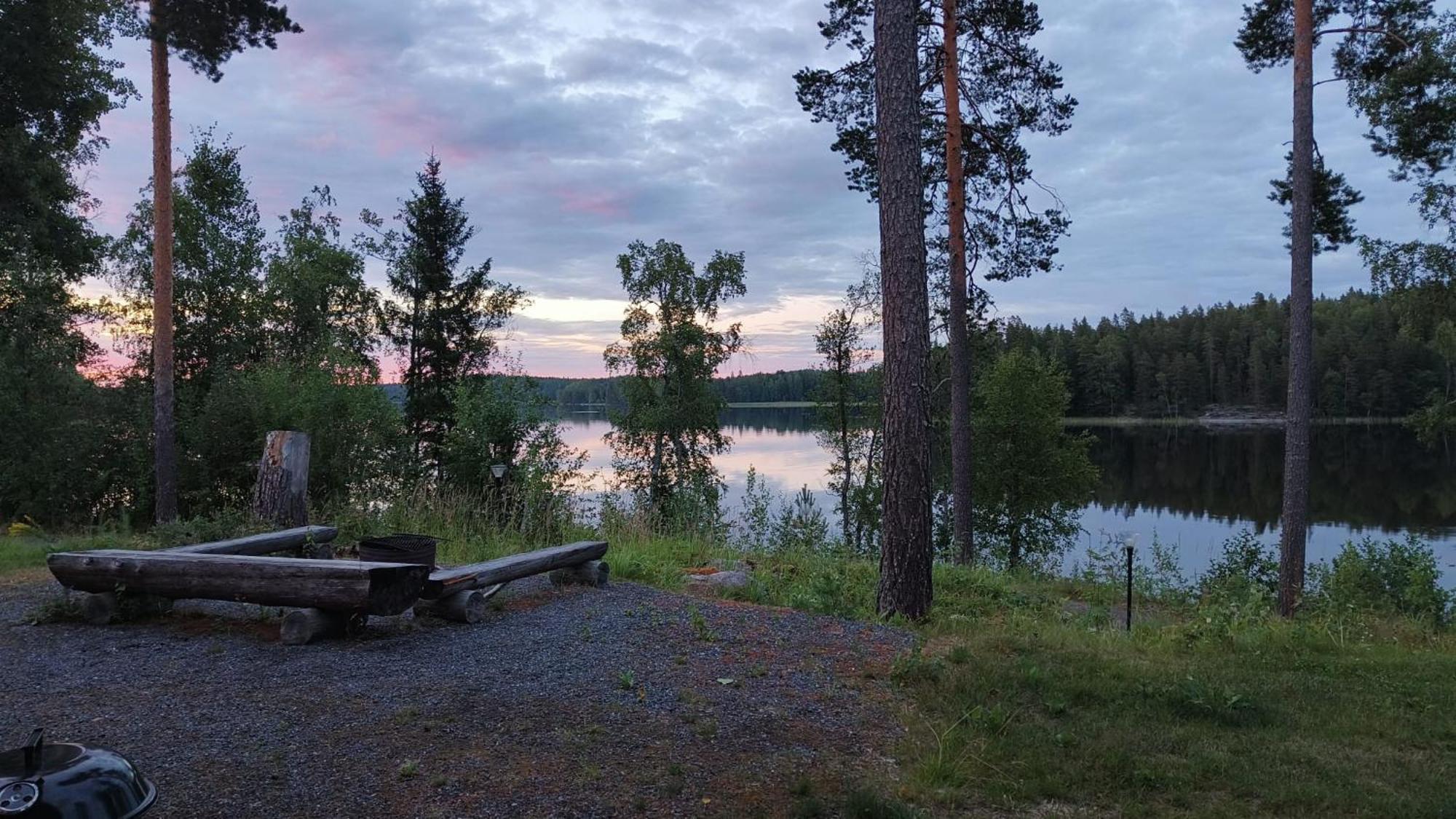 SleepWell Villa Hartola Kirkkola Exteriör bild